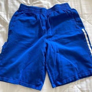 Adidas Shorts XL in Kids